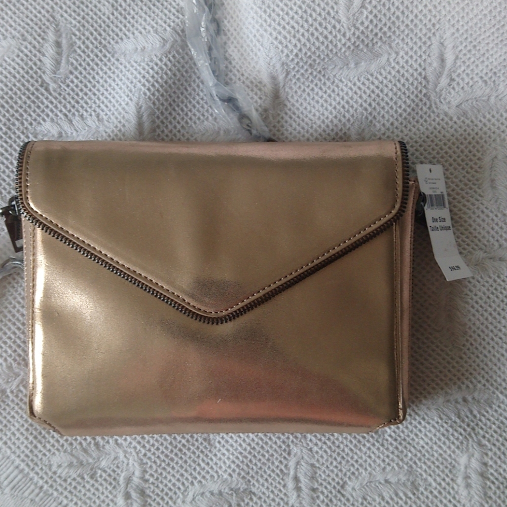 🆕 Banana Republic Gold Crossbody